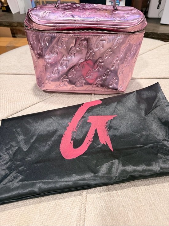 Glam-Aholic Lifestyle Handbags - Glamaholic Lifestyle Large Mirror Pink Toiletry Bag